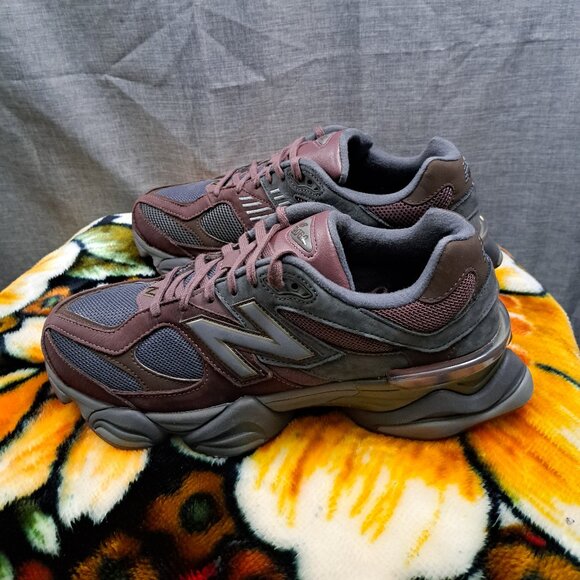 Size 12 New Balance Low Top Sneakers U9060Bcg 2022 Men Maroon Gray - Picture 1 of 15